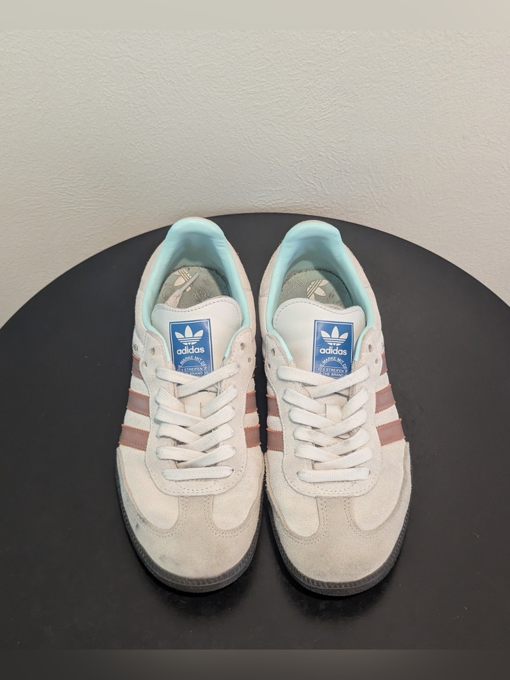 Adidas Samba Suede Men’s 6/Women’s 7.5